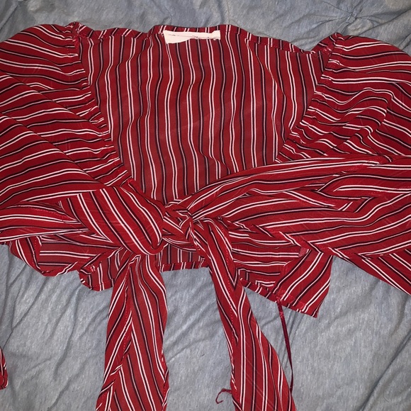 American Threads Top - Picture 3 of 3